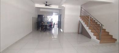 Terraced House For Rent in Papar,SBH