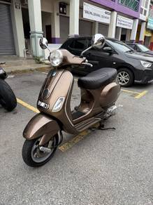 Vespa LX 150