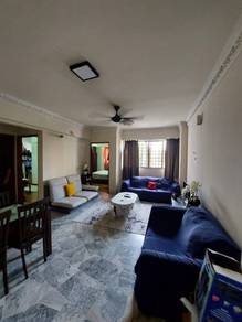 Apartment For Sale in Tasik Heights Apartment