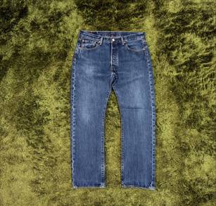 Levi’s 501 sz 33:.:.:..