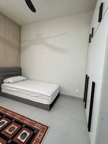 Room in Sentul, KUL