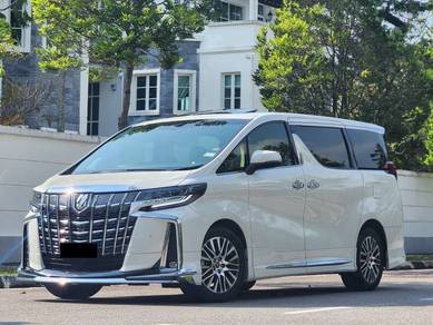 Toyota Alphard in Greenlane, PNG