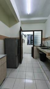 Condominium For Rent in Puncak Banyan