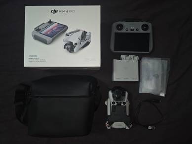 DJI Mini 4 Pro Drone Fly More Combo with RC 2