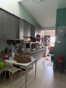 Terraced House For Sale in Seri Kembangan,SGR