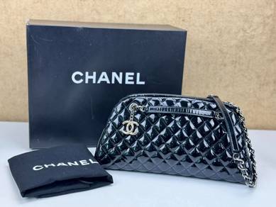 Chanel A49854 Mademoiselle Bowling Bag