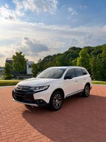 Mitsubishi Outlander in Johor Bahru, JHR