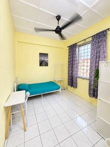 Room in Cheras, SGR