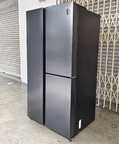 peti sejuk jenama SAMSUNG 3PINTU inveter 