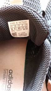 Kasut Adidas Climacool untuk dijual 