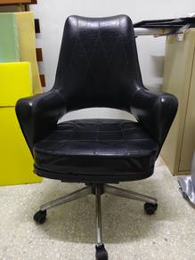 Vintage Black Office Chair