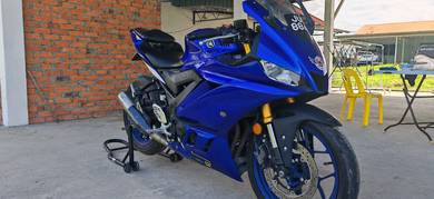 Yamaha R25