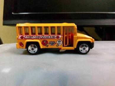 2002 Matchbox School Bus