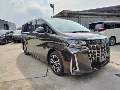 Toyota Alphard SC in Sungai Besi, KUL