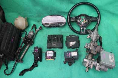 Volkswagen Polo 1.6 Engine ECU