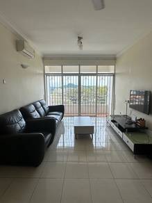 Condominium For Rent in Regency Heights