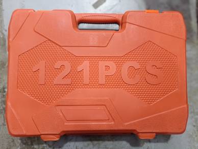 121pcs Tools box