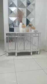 meja kaca