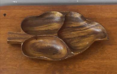Wooden tray handmade in Philippines