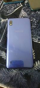 Samsung Galaxy A10 – 32GB Storage, 2GB RAM 