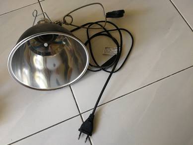 Reptile UV lamp holder