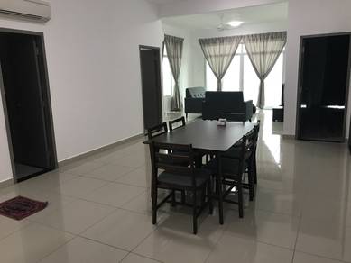 Condominium For Rent in Setia Pinnacle