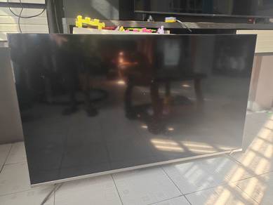televisyed LED TCL, screen pecah