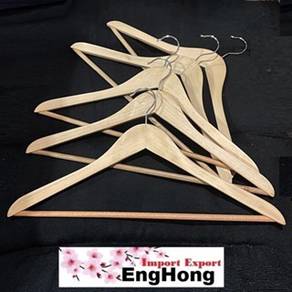 Wood Hanger for clothes/pants