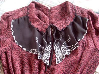 Pleated Leopard Print Dress with Embroidery