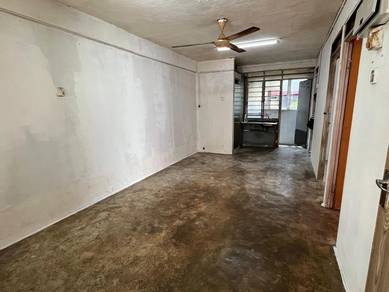 Flat For Sale in Taman Setia Jaya