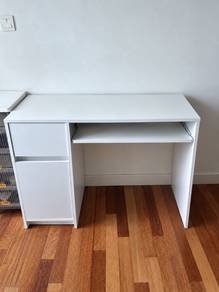 Computer Table 70% new!