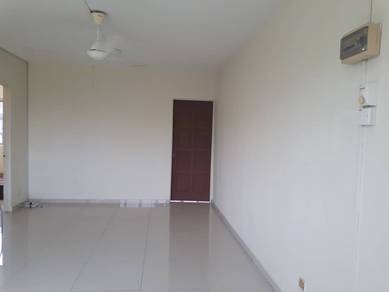 Flat For Sale in Flat PKNS Seksyen 24 Shah Alam