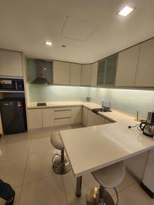 Service Residence For Rent in Cormar Suite