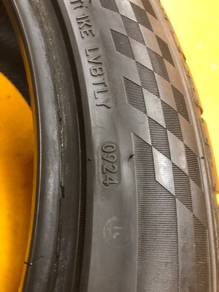 Used Tayar 265/40/22 ROADX U11 (China) (2pcs)