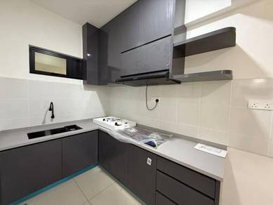 Condominium For Rent in TreeO