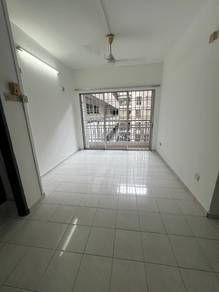 Apartment For Rent in Sutramas Apartment