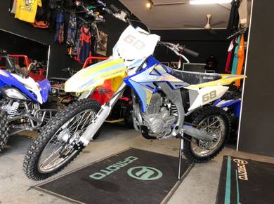 Motocross 250 Dirt Bike Mikilon Offroad Scrambler