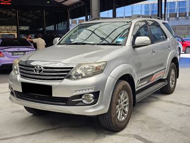 Toyota Fortuner V in Seri Kembangan, SGR
