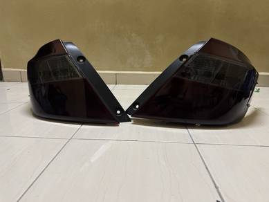 Lampu Belakang Original Bezza