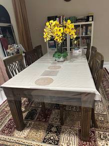8 seater dining table
