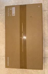 BRAND NEW MONITOR Samsung 27”