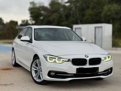 BMW 330e 30E SPORT (CKD) in Johor Bahru, JHR