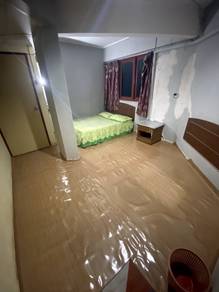 Room in Kota Bharu, KTN
