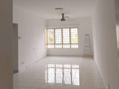 Apartment For Sale in SD Tiara Apartment