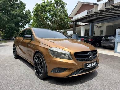 Mercedes Benz A180 180 SE (CBU) in Bangi, SGR