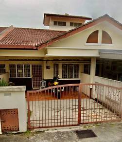 1-storey Terraced House For Sale in Banting,SGR