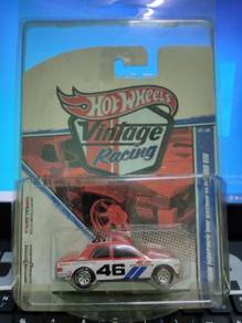 Hotwheels Vintage Racing Datsun Bluebird 510 BRE