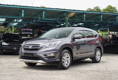 Honda CR-V 4WD in Old Klang Road, KUL