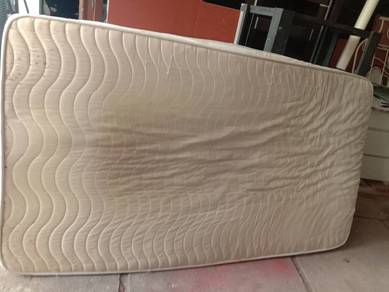 tilam supersingle