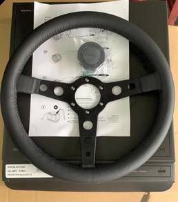 Momo italy prototipo black edition